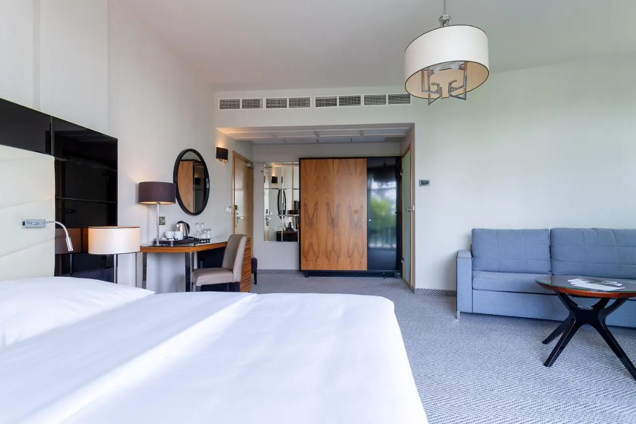 Diune Hotel By Zdrojowa Kolobřeh 5*,
